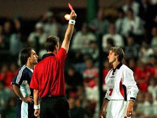 09-anelka-re-00.jpg